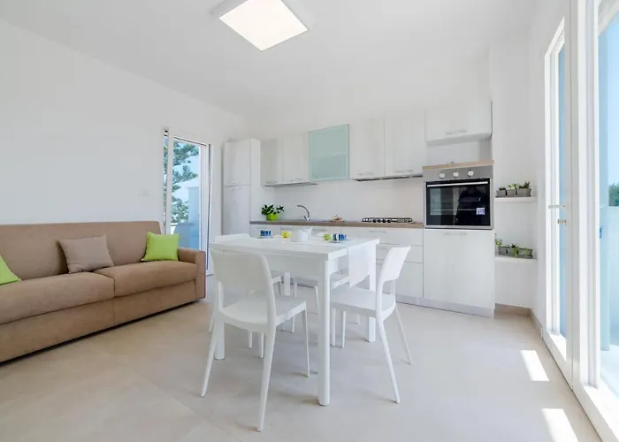 Apollo * טורה סן ג'ובאני אוג'נטו