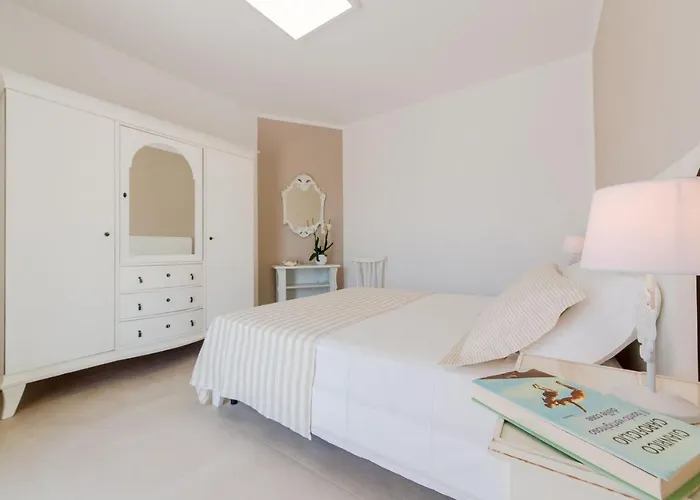 Apollo * טורה סן ג'ובאני אוג'נטו